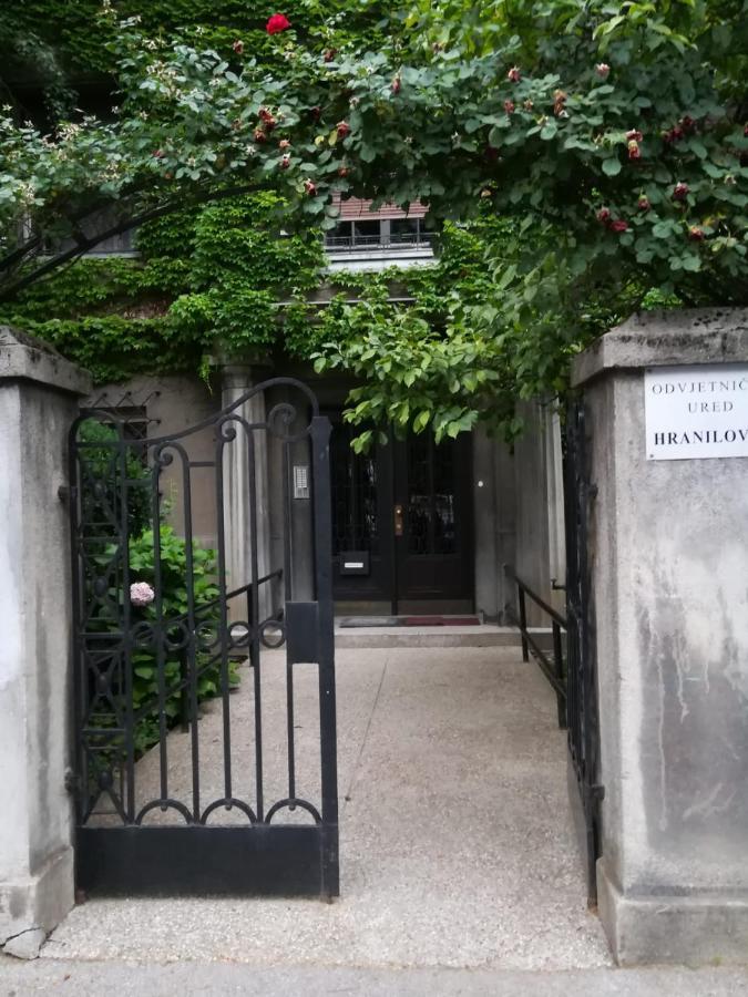 Mazuranic Square Apartment ザグレブ エクステリア 写真